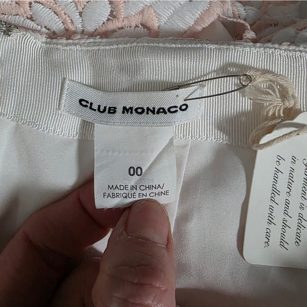 Club Monaco Blush Lace Mini Skirt Floral Embroidered High Waist Size 00 - Picture 8 of 9